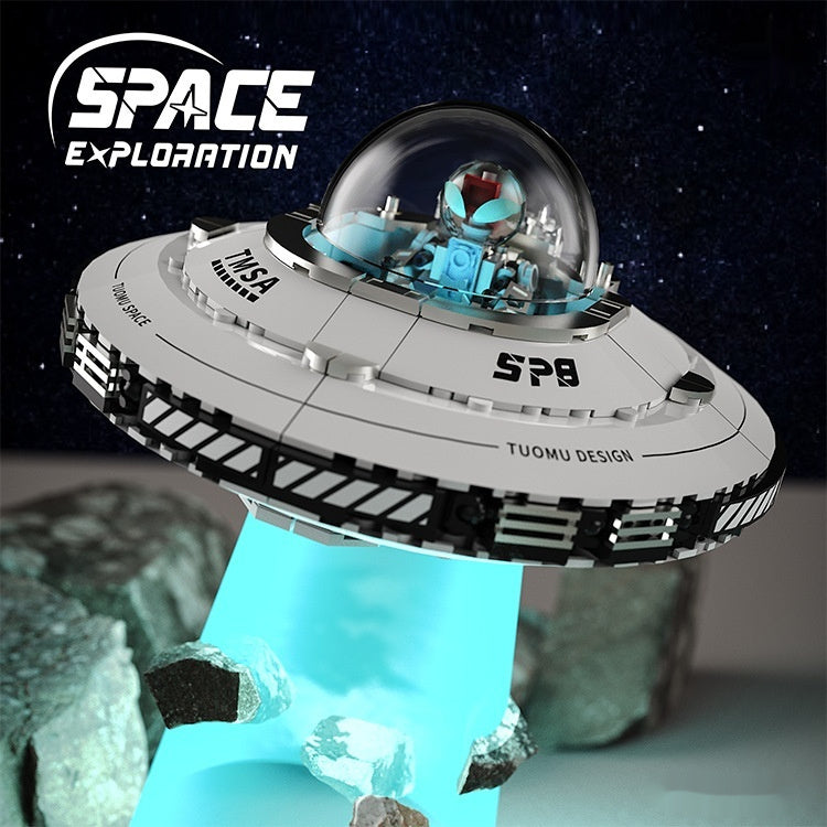UFO Space Exploration Display Model – Light-Up Spaceship Building Kit