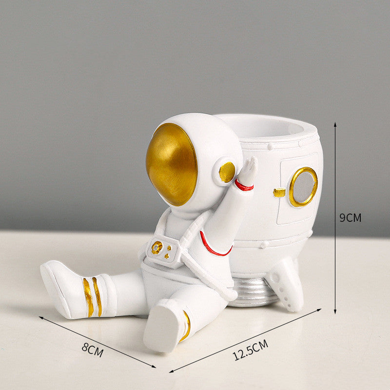 Astronaut Pen Holder